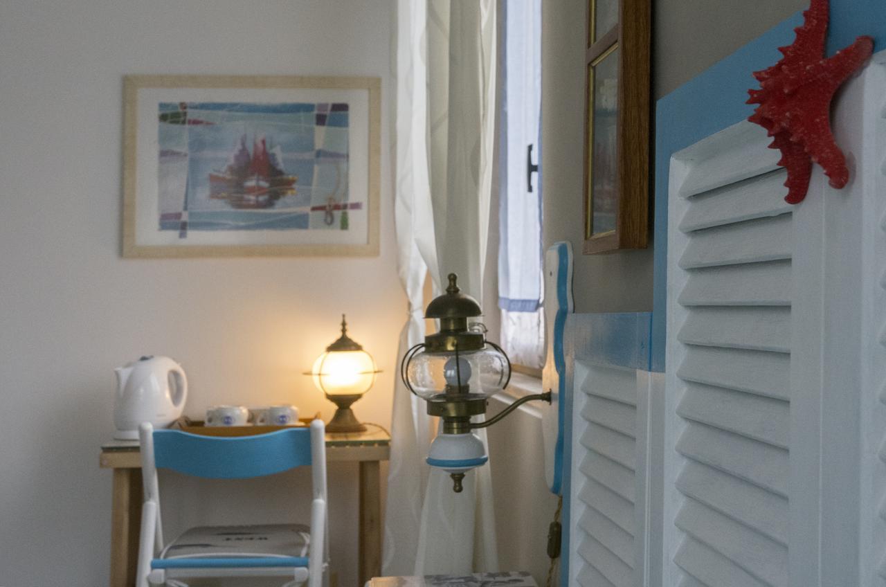 La Terra Di Mingo Bed & Breakfast Vado Ligure Luaran gambar