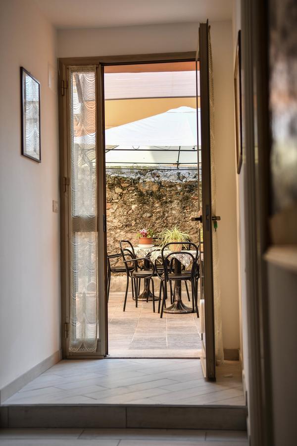La Terra Di Mingo Bed & Breakfast Vado Ligure Luaran gambar