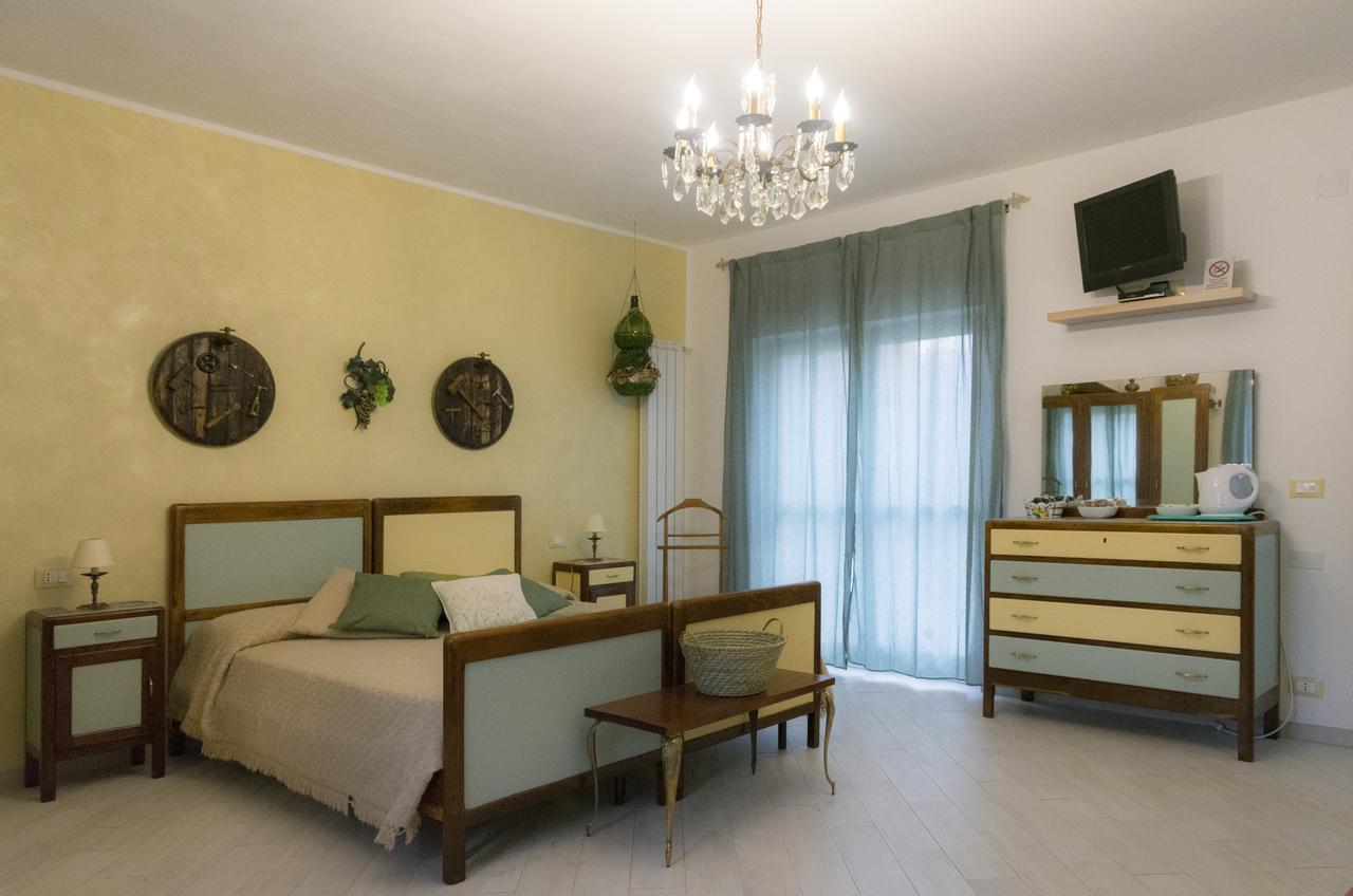 La Terra Di Mingo Bed & Breakfast Vado Ligure Luaran gambar