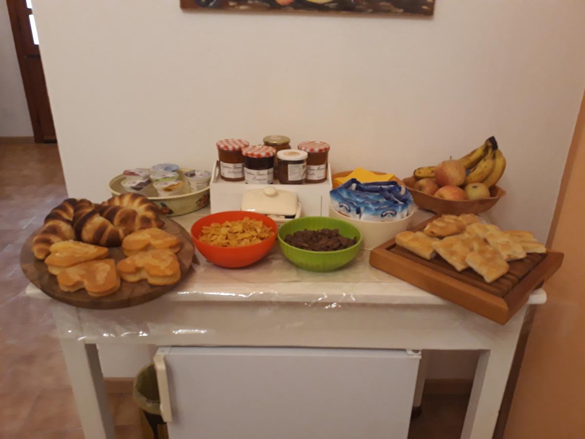 La Terra Di Mingo Bed & Breakfast Vado Ligure Luaran gambar