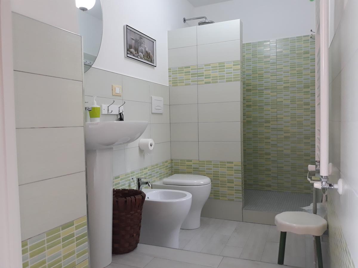 La Terra Di Mingo Bed & Breakfast Vado Ligure Luaran gambar