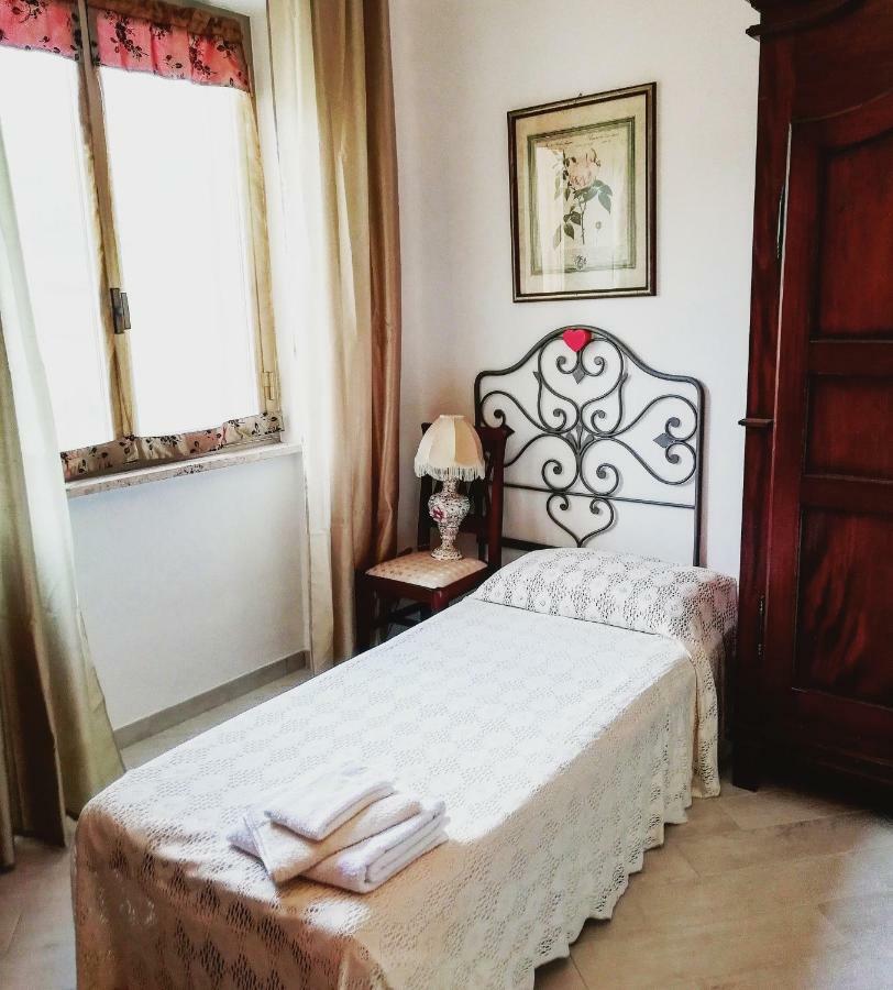 La Terra Di Mingo Bed & Breakfast Vado Ligure Luaran gambar